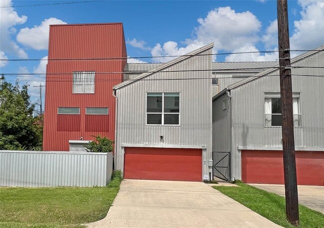 Primary Photo - 803 Detering St