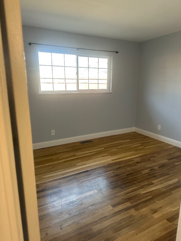 Building Photo - 667 Beldon Way