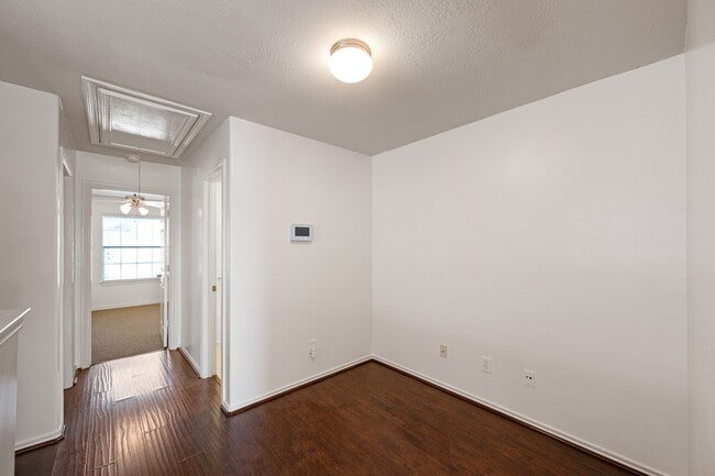 Building Photo - 11938 Ramla Place Trail