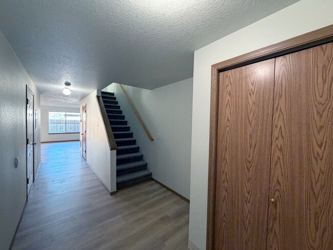 Building Photo - 1139 2nd St NW