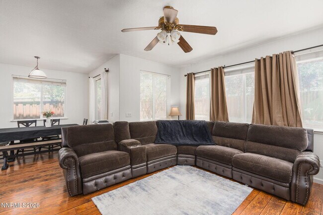 Building Photo - 6960 Rioja Ct