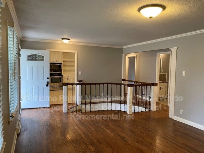 Building Photo - 6809 Marty St