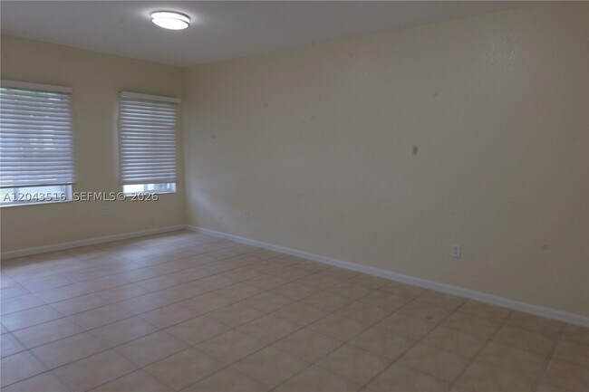 Building Photo - 8220 SW 25th Ct