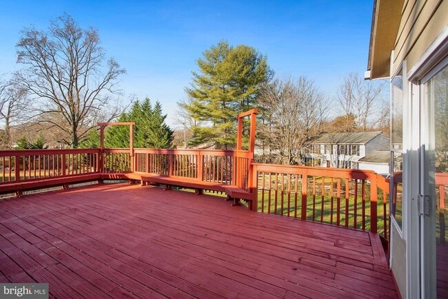 Building Photo - 2032 Greenwich St