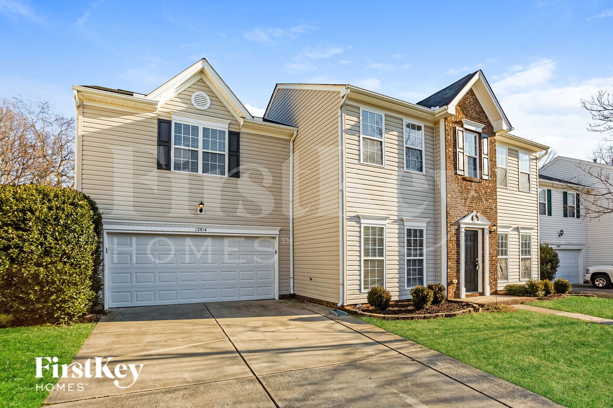 Building Photo - 12814 Coral Sunrise Dr