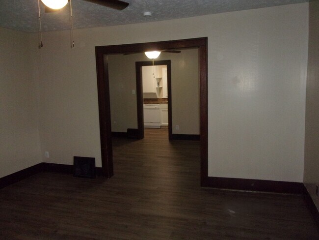 Building Photo - 430 Keenan Ave