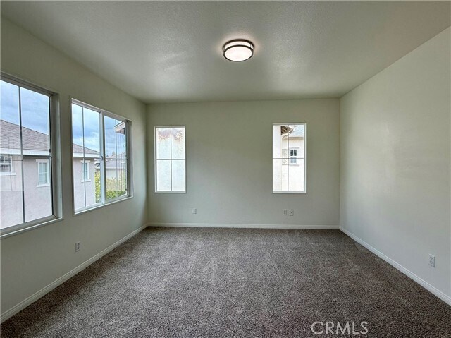 Building Photo - 50 Arborwood