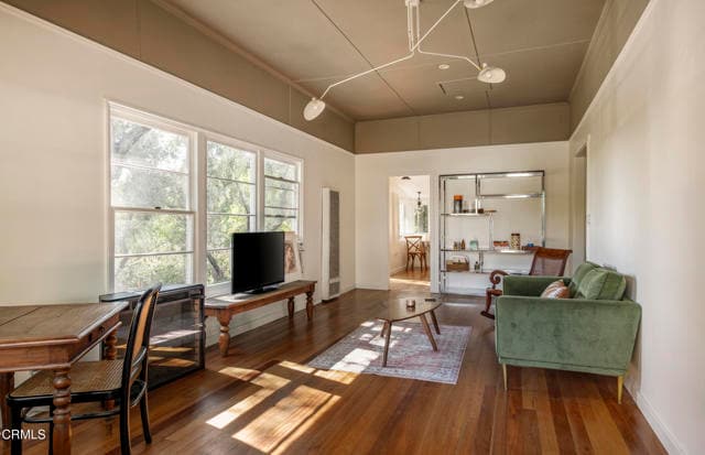 Building Photo - 851 Lyndon St