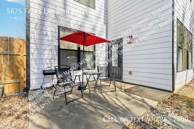 Building Photo - 5675 Falls Landing Dr