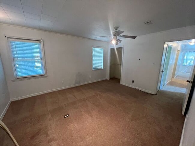Building Photo - Warrington - 3 Bedroom, 2 Bathroom