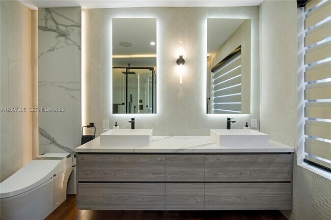 Building Photo - 145 NE 49th St