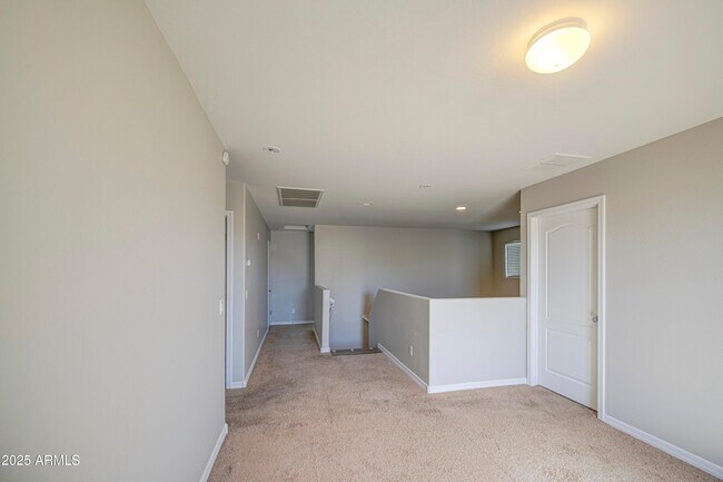 Building Photo - 25392 W Carson Dr