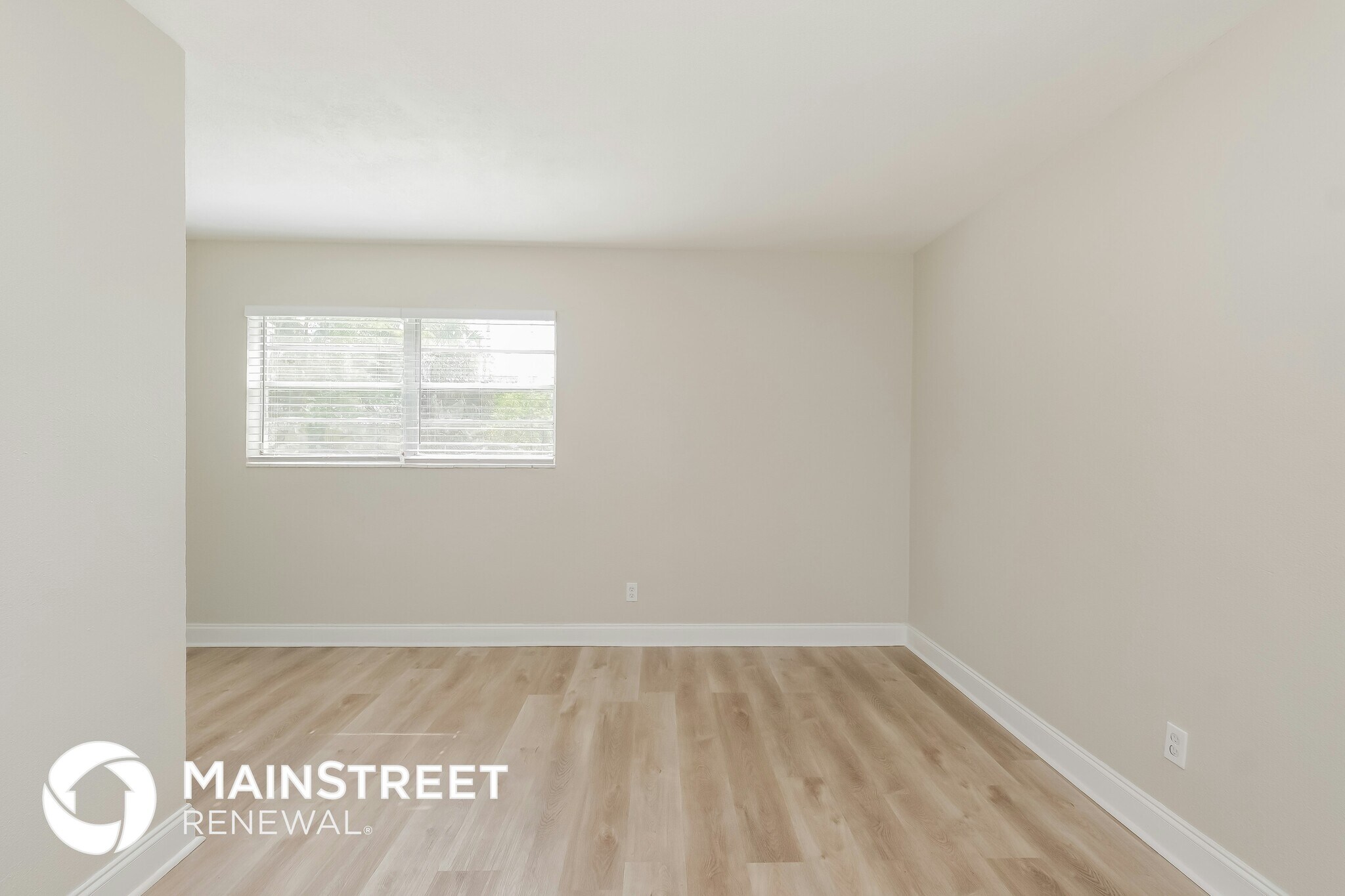 Building Photo - 5205 S 84th St