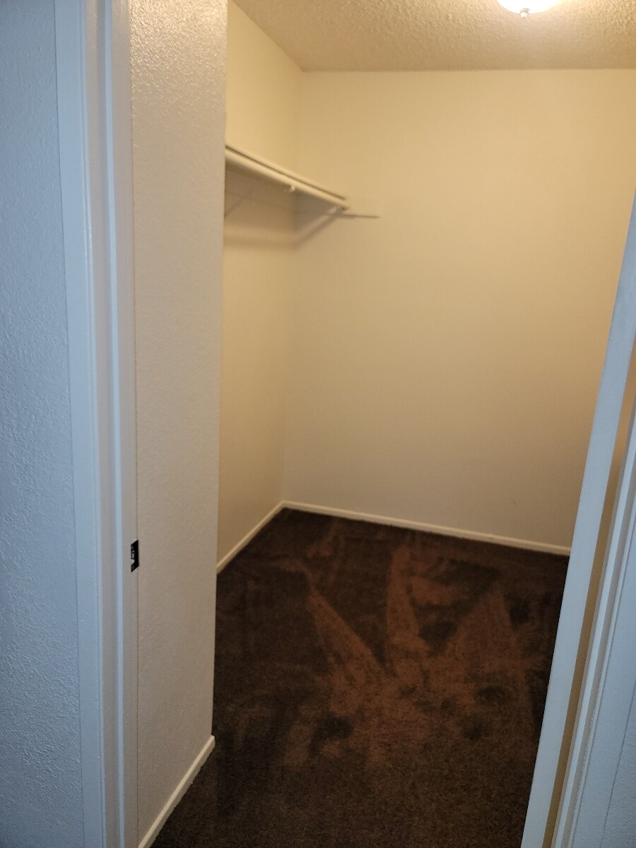 Building Photo - 1828 E Avenue J9