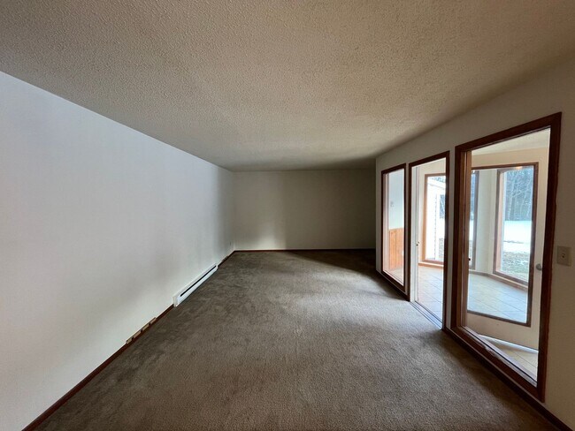 Building Photo - 149515-149515 Wineberry Ln