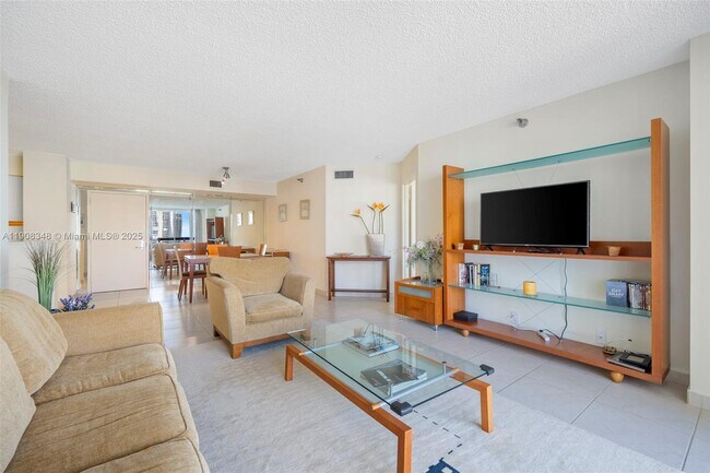 Building Photo - 3400 NE 192 St