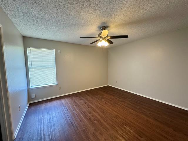 Building Photo - 5915 Willow Crest Dr