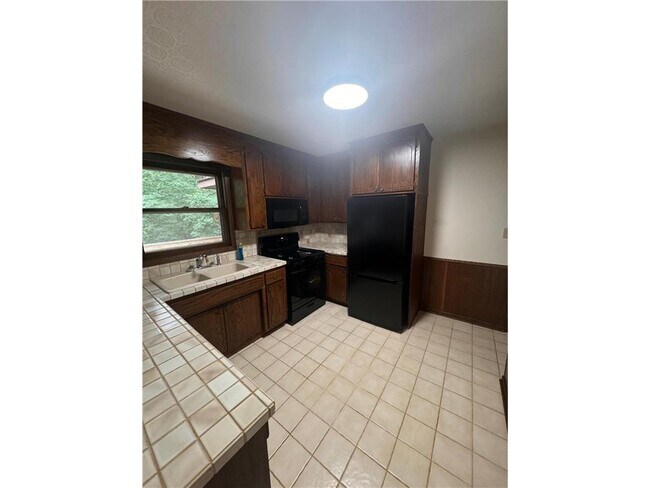 Building Photo - 9866 Scandia Trail N
