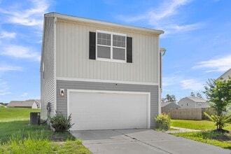 Building Photo - 424 Pender Woods Dr