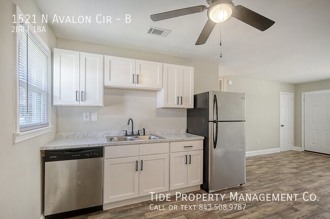 Building Photo - 1521 N Avalon Cir