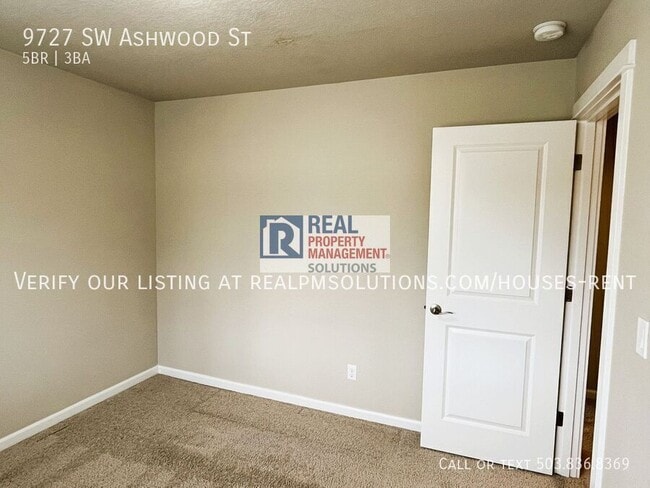 Building Photo - 9727 SW Ashwood St