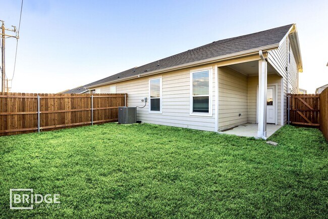 Building Photo - BRIDGEWATER PLAN