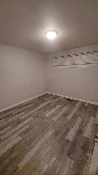 Building Photo - 10905 Vickery Ave E