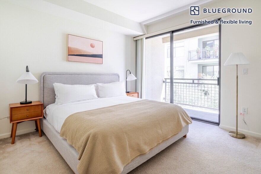 Building Photo - 754 The Alameda