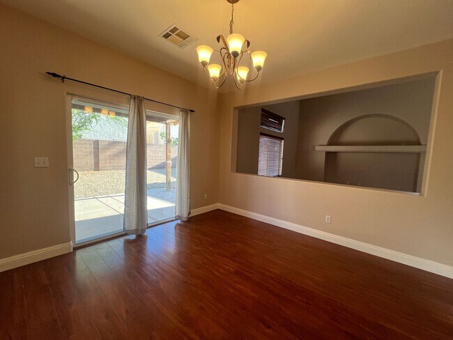 Building Photo - 3 Bed, 2.5 Bath home with Solar Panels!