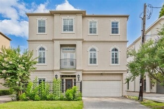 Building Photo - 5411 Blossom St