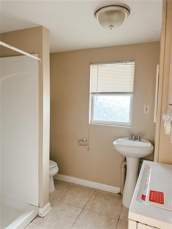 Building Photo - 315 Thornton Ln