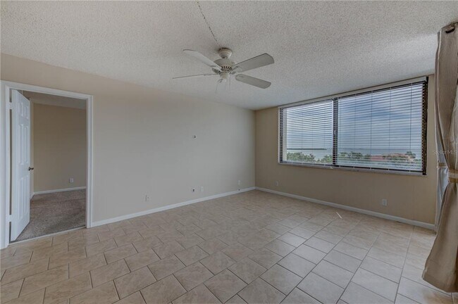 Building Photo - 6269 Palma Del Mar Blvd S