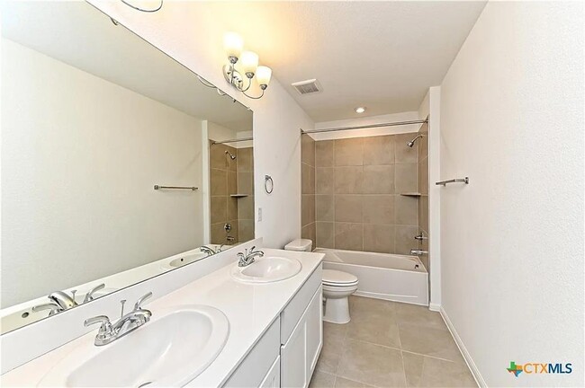 Building Photo - 157 Seattle Slew Dr