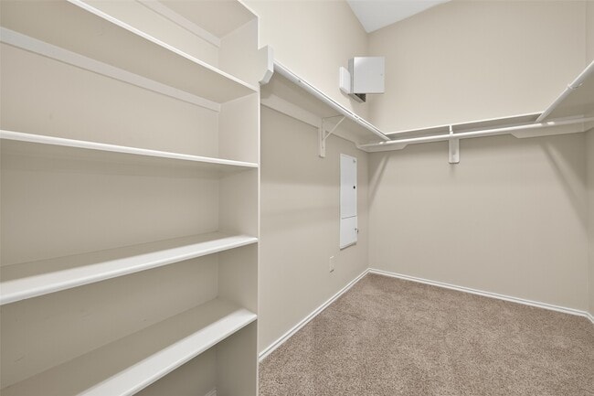 Building Photo - 17603 Burkhart Ridge Dr