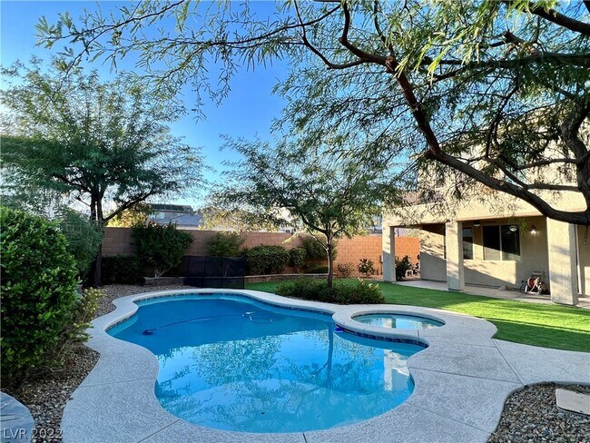 Primary Photo - 10159 Meriweather Grove Ave