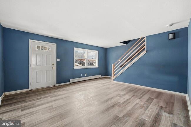 Building Photo - 507 E Airy St