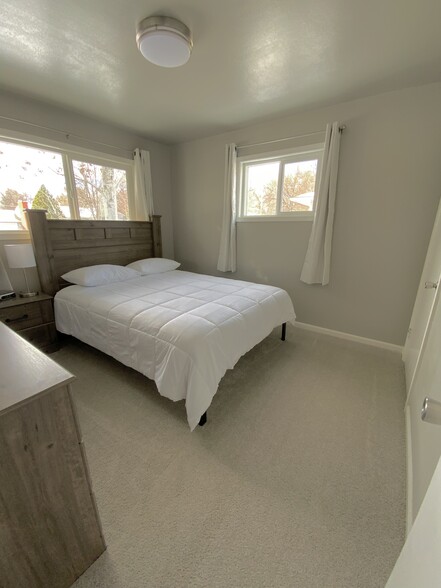 Bedroom 2 - 237 Fair Park Dr