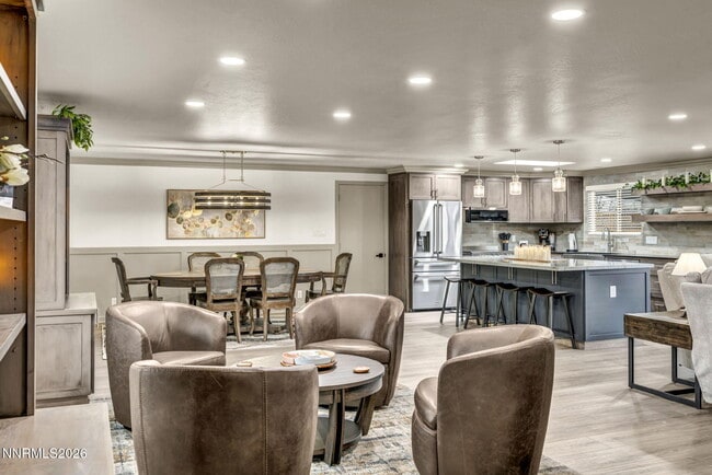 Building Photo - 13745 Kewanna Trail