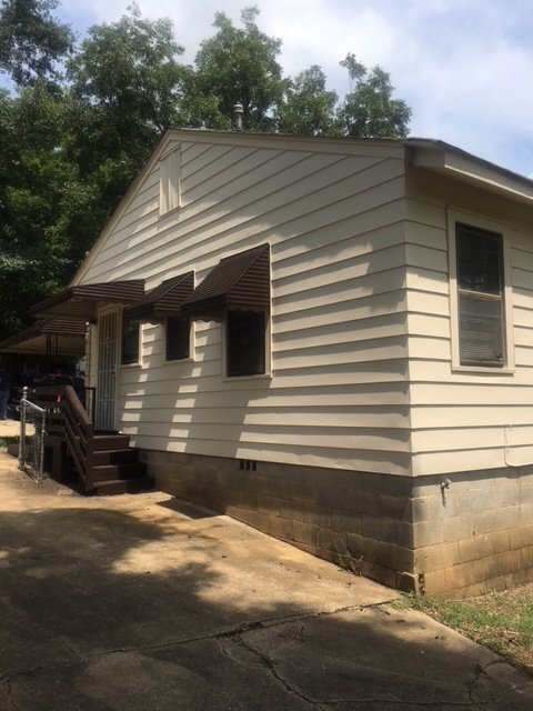 Building Photo - 324 Woodward Rd