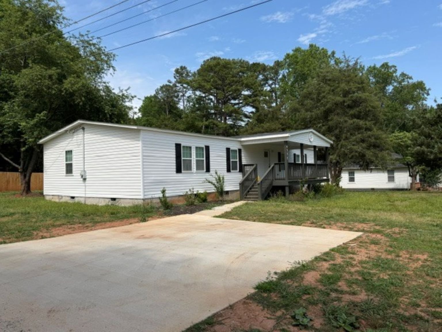 Building Photo - 4111 Brown Dr