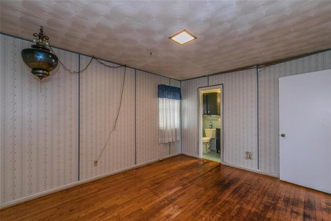 Building Photo - 4341 Kolloch Dr