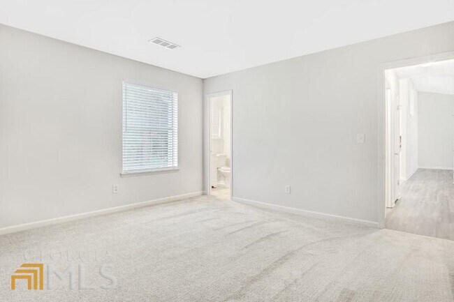 Building Photo - 2312 Leslie Brook Dr