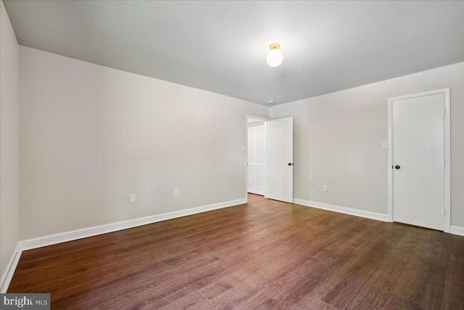 Building Photo - 9907 Blundon Dr