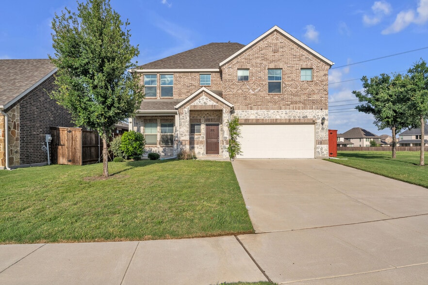 Building Photo - 10012 Callan Ln