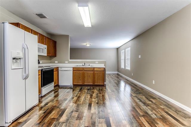 Building Photo - 14025 Silkwood Dr