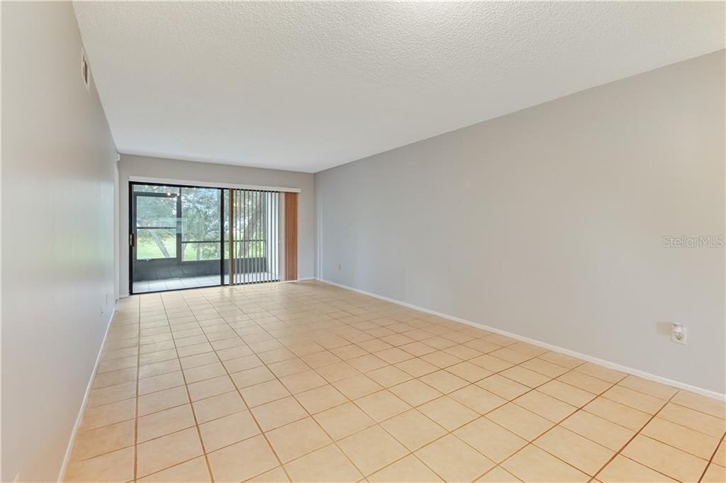 Building Photo - 6154 Burnside Cir