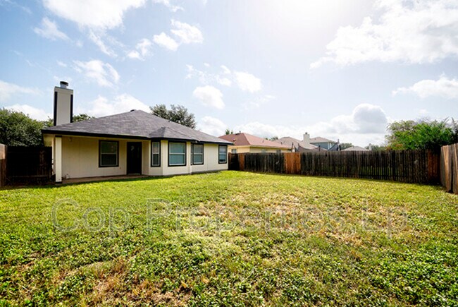 Building Photo - 8510 Trumpet Cir