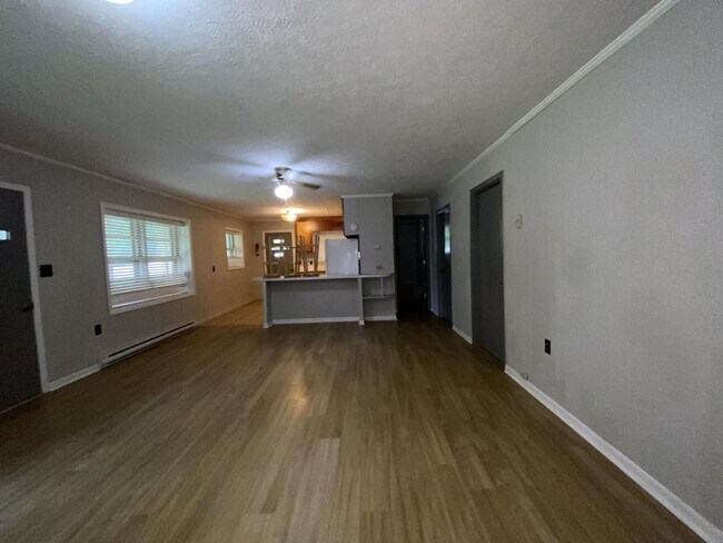 Building Photo - gree1910