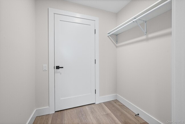 Building Photo - 80 Division St