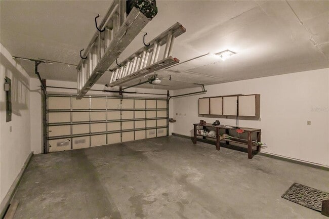 Building Photo - 25188 Marion Ave